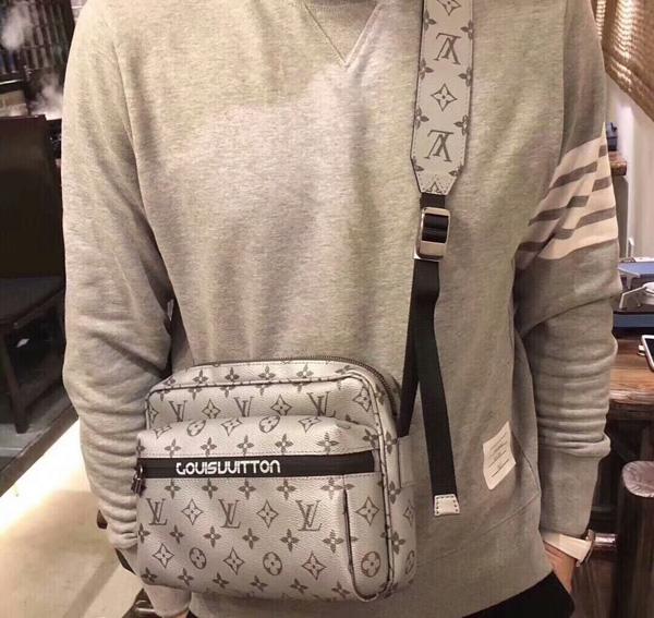 2018SS Louis vuitton ルイヴィトンスーパーコピー メッセンジャー PM M42845